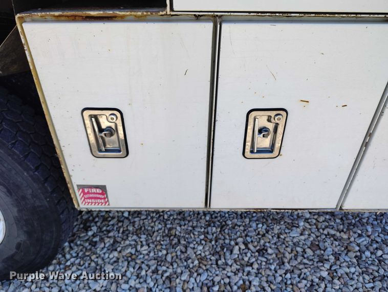 image for item YA1590 2017 Ford F750 Super Duty forestry bucket truck