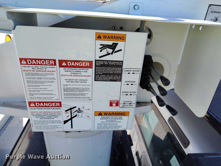 image for item YA1590 2017 Ford F750 Super Duty forestry bucket truck