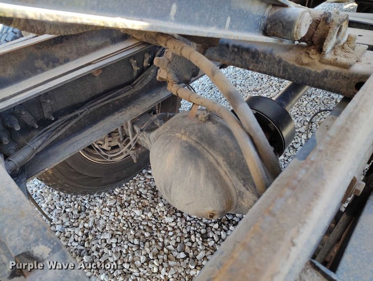 image for item YA1590 2017 Ford F750 Super Duty forestry bucket truck