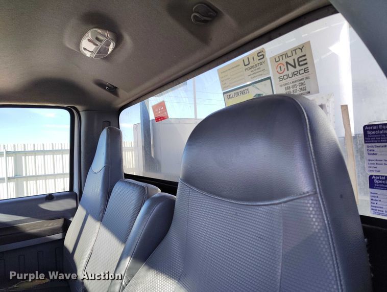 image for item YA1590 2017 Ford F750 Super Duty forestry bucket truck