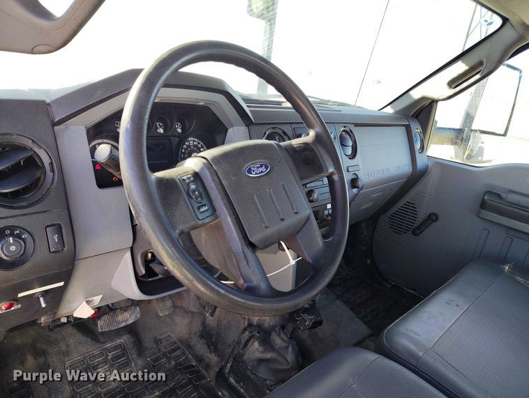 image for item YA1590 2017 Ford F750 Super Duty forestry bucket truck