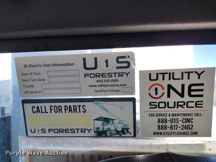 image for item YA1590 2017 Ford F750 Super Duty forestry bucket truck