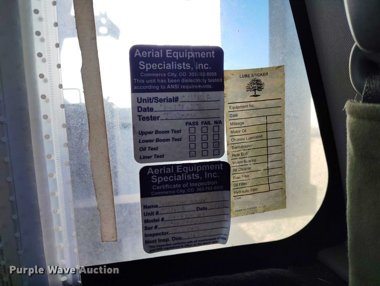 image for item YA1590 2017 Ford F750 Super Duty forestry bucket truck