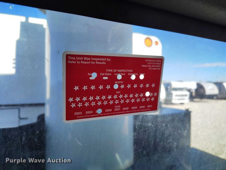 image for item YA1590 2017 Ford F750 Super Duty forestry bucket truck