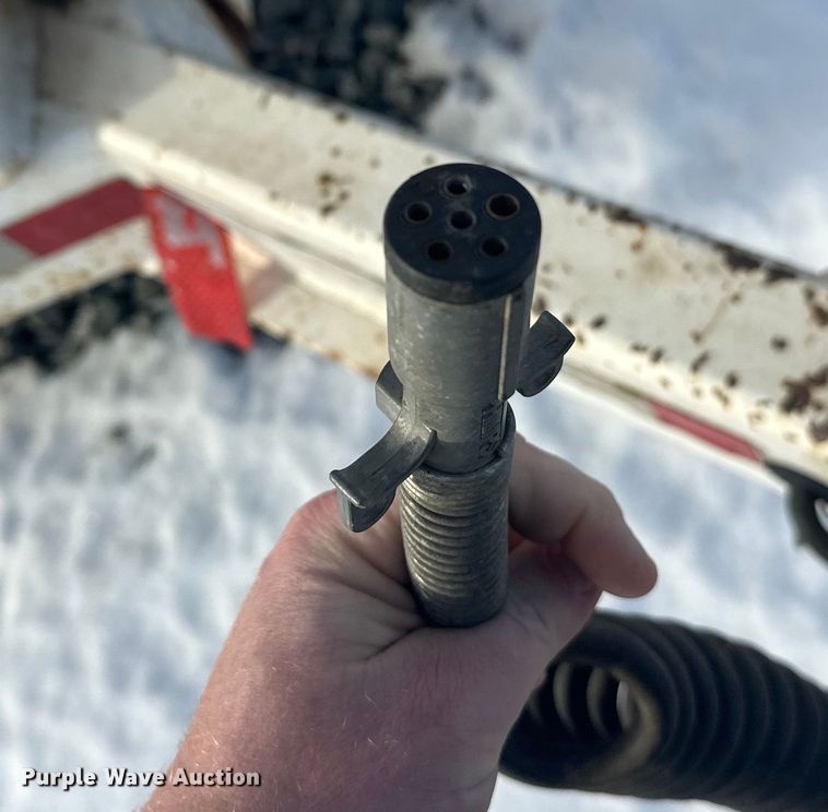 image for item YA1594 2004 Bandit 200 wood chipper