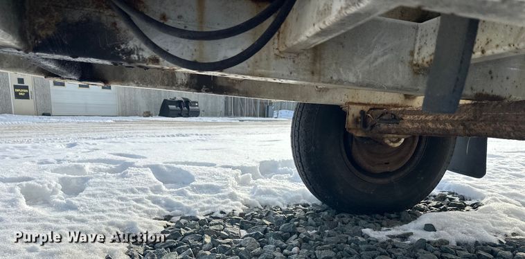 image for item YA1594 2004 Bandit 200 wood chipper