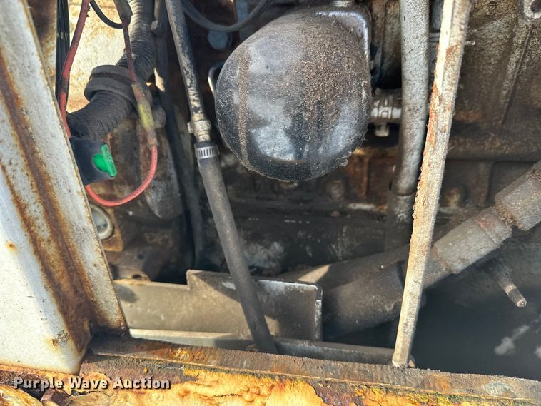 image for item YA1594 2004 Bandit 200 wood chipper