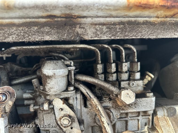 image for item YA1594 2004 Bandit 200 wood chipper