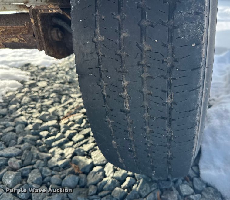 image for item YA1594 2004 Bandit 200 wood chipper