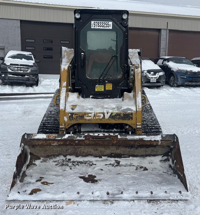 MINI CARGADOR SOBRE ORUGAS 2019 ASV RT120