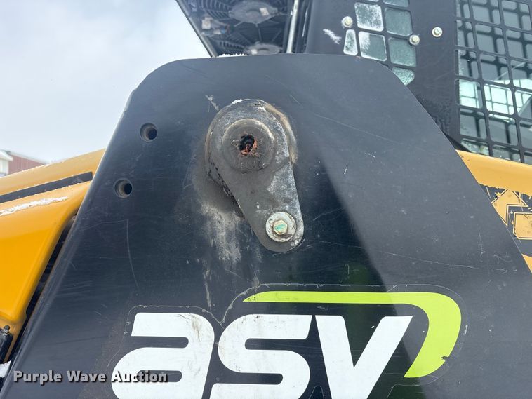 image for item YA1836 2019 ASV RT120 tracked skid steer loader