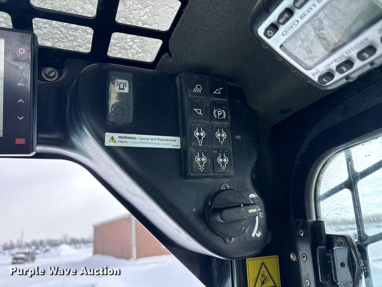 image for item YA1836 2019 ASV RT120 tracked skid steer loader