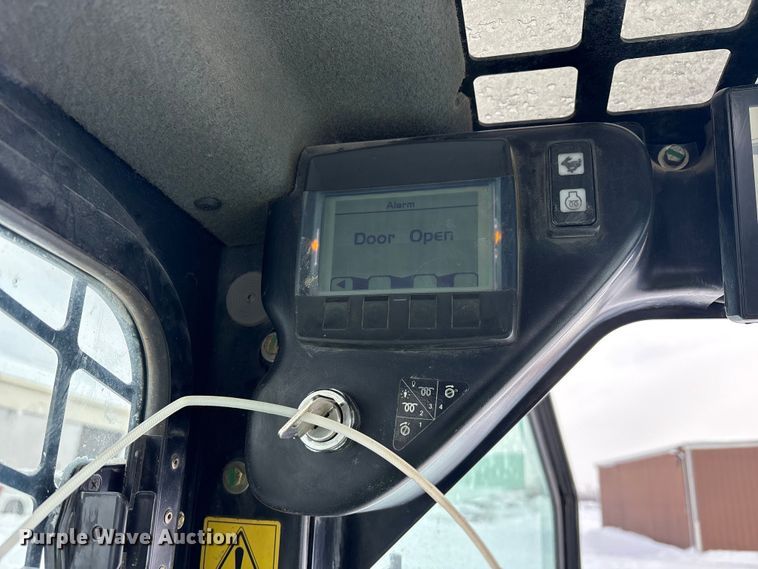 image for item YA1836 2019 ASV RT120 tracked skid steer loader