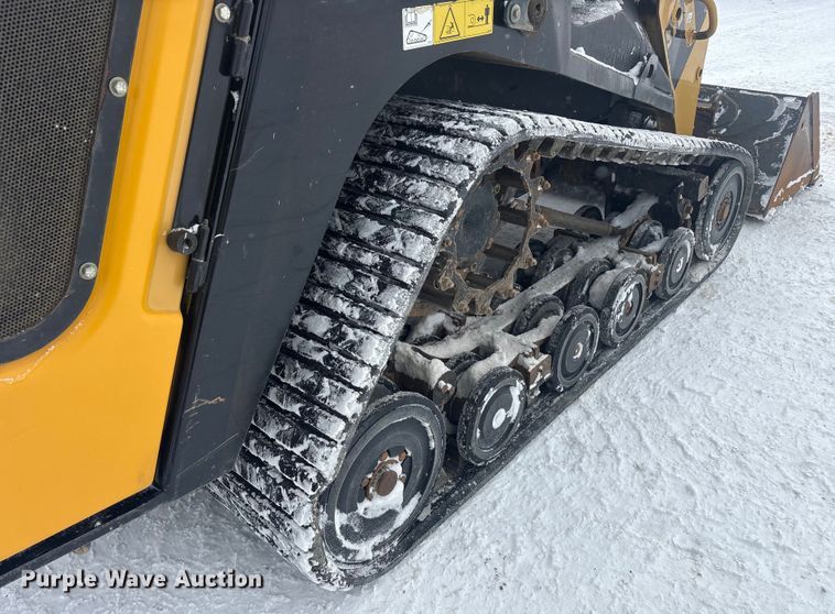 image for item YA1836 2019 ASV RT120 tracked skid steer loader
