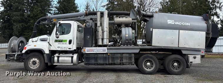 image for item YA1875 2019 Freightliner 114SD sewer jetter truck