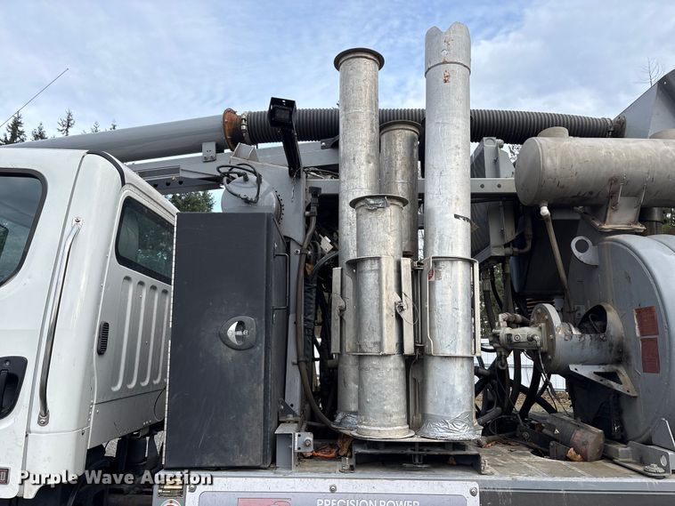 image for item YA1875 2019 Freightliner 114SD sewer jetter truck