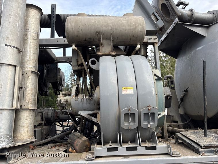 image for item YA1875 2019 Freightliner 114SD sewer jetter truck