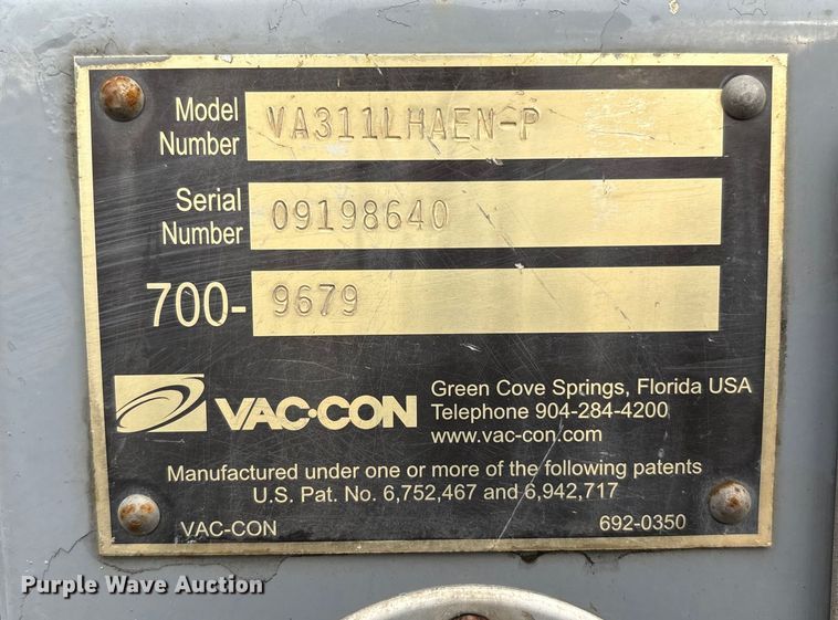 image for item YA1875 2019 Freightliner 114SD sewer jetter truck