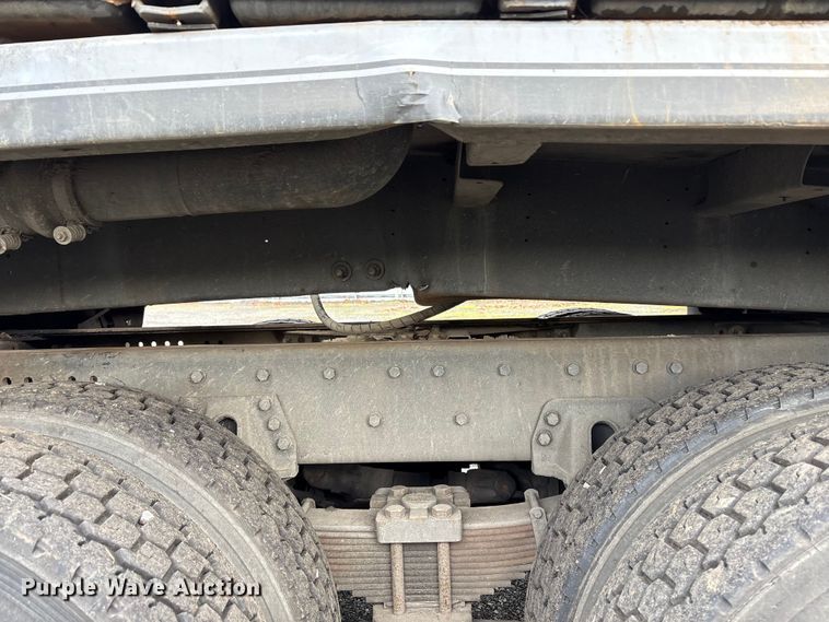 image for item YA1875 2019 Freightliner 114SD sewer jetter truck