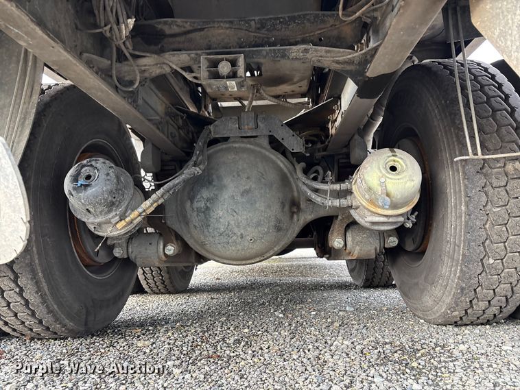 image for item YA1875 2019 Freightliner 114SD sewer jetter truck