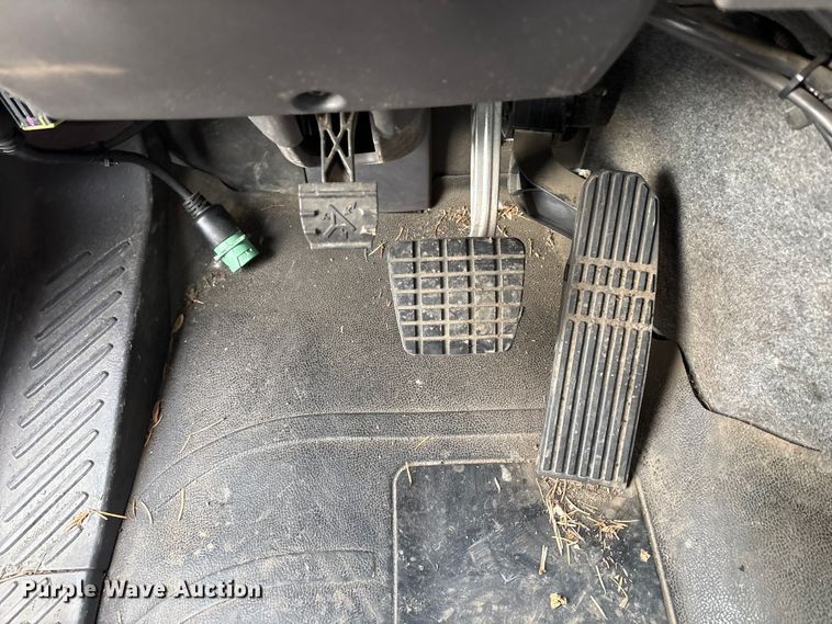 image for item YA1875 2019 Freightliner 114SD sewer jetter truck