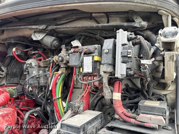 image for item YA1875 2019 Freightliner 114SD sewer jetter truck