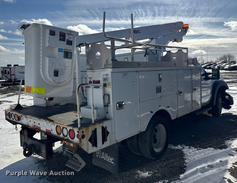image for item YA1971 2015 Ford F450 Super Duty  bucket truck