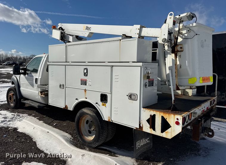 image for item YA1971 2015 Ford F450 Super Duty  bucket truck