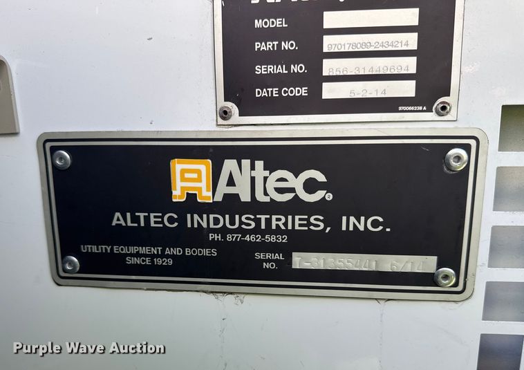 image for item YA1971 2015 Ford F450 Super Duty  bucket truck