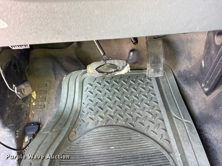 image for item YA1971 2015 Ford F450 Super Duty  bucket truck