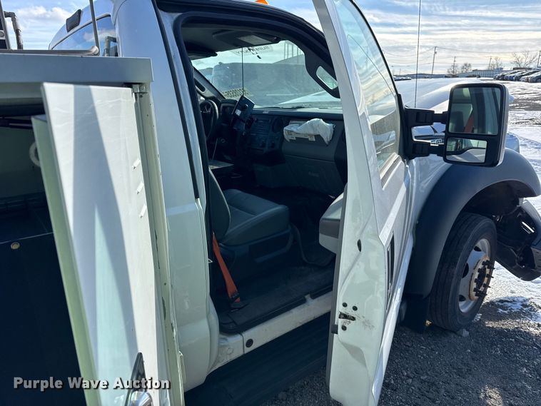 image for item YA1971 2015 Ford F450 Super Duty  bucket truck