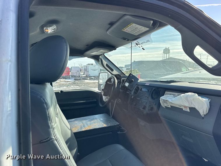 image for item YA1971 2015 Ford F450 Super Duty  bucket truck