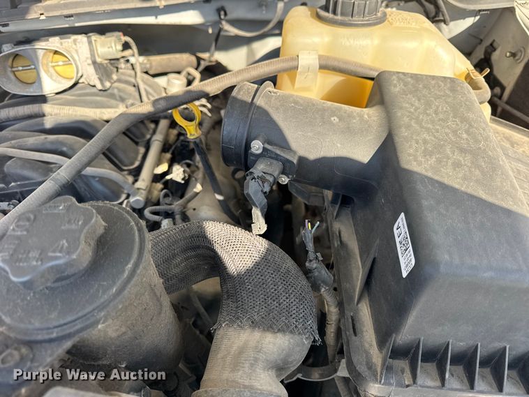 image for item YA1971 2015 Ford F450 Super Duty  bucket truck