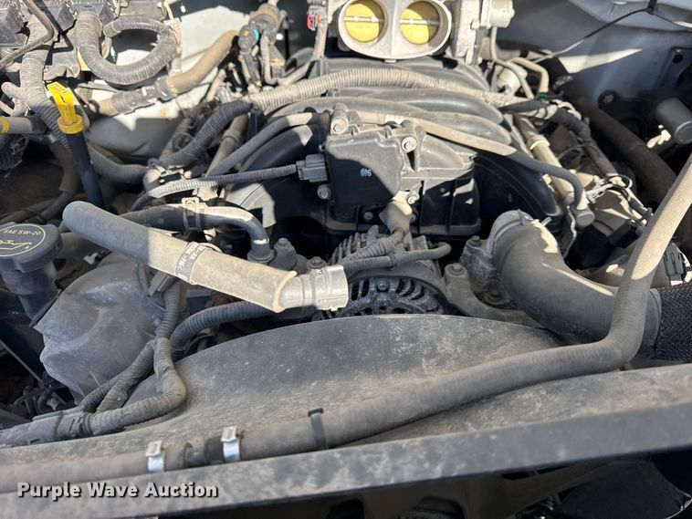 image for item YA1971 2015 Ford F450 Super Duty  bucket truck