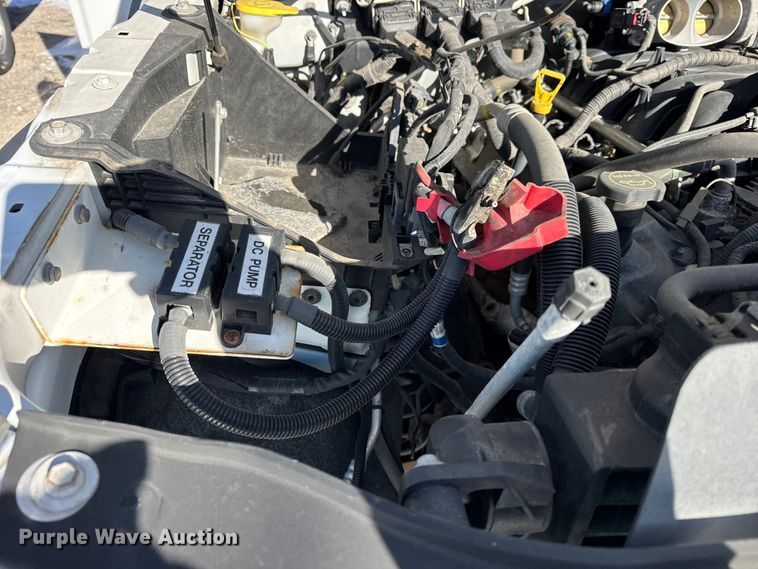 image for item YA1971 2015 Ford F450 Super Duty  bucket truck