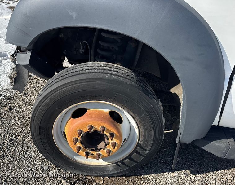 image for item YA1971 2015 Ford F450 Super Duty  bucket truck