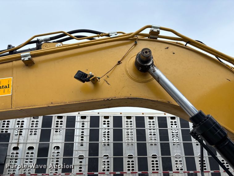 image for item YA2010 2022 Caterpillar 315 GC excavator