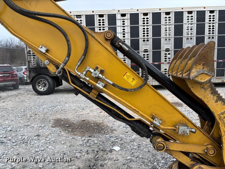 image for item YA2010 2022 Caterpillar 315 GC excavator