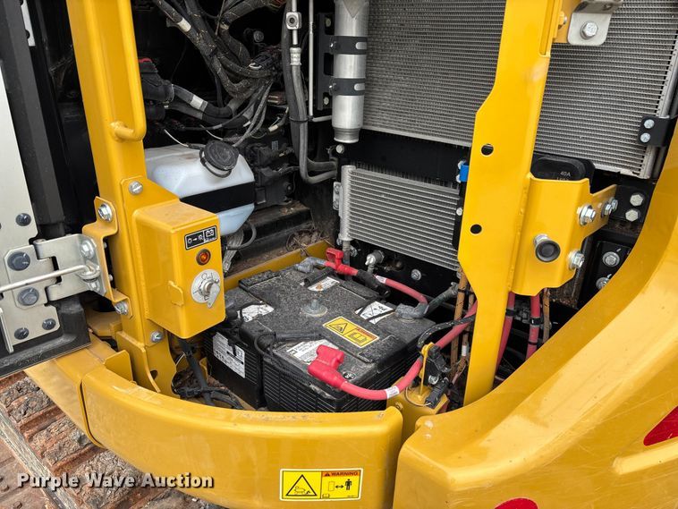 image for item YA2010 2022 Caterpillar 315 GC excavator