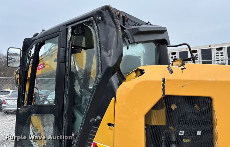 image for item YA2010 2022 Caterpillar 315 GC excavator