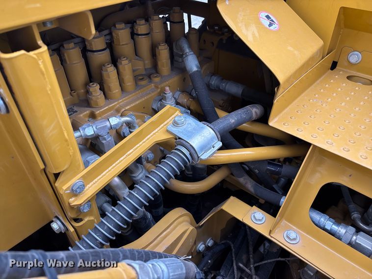 image for item YA2010 2022 Caterpillar 315 GC excavator