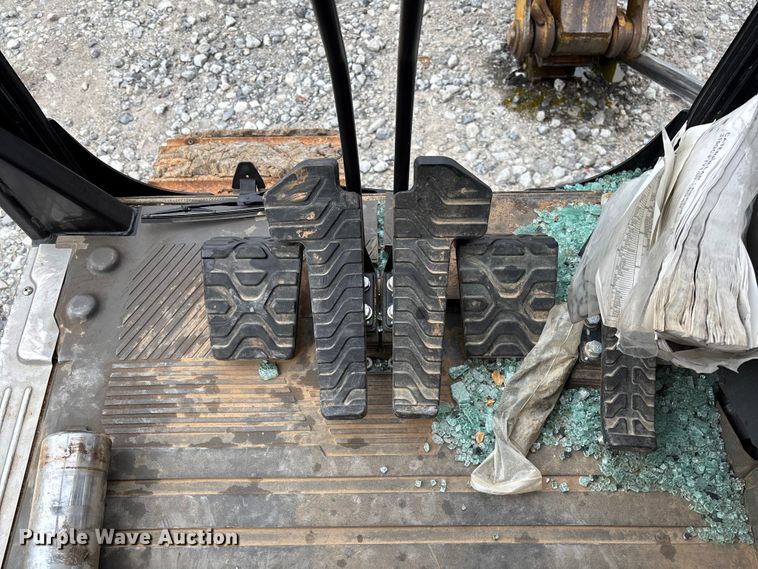 image for item YA2010 2022 Caterpillar 315 GC excavator