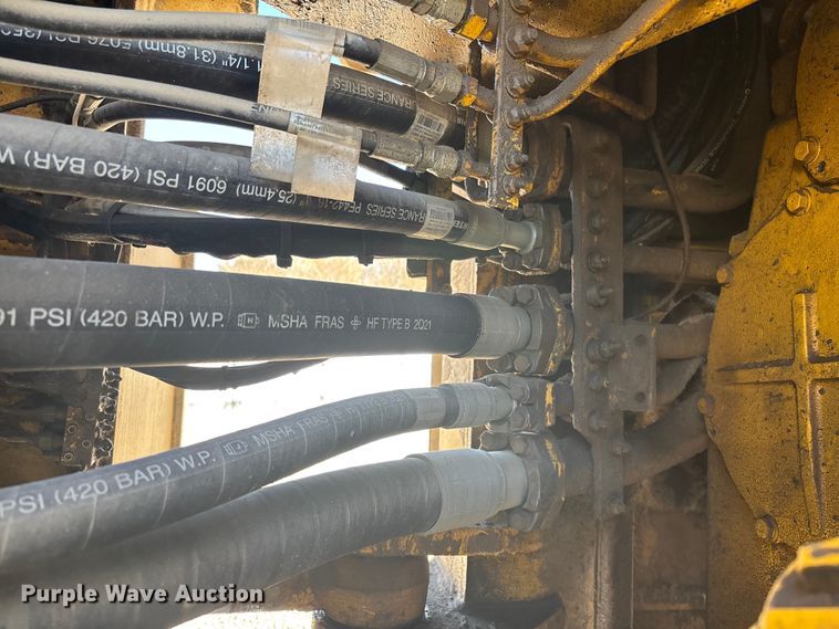 image for item YA2025 1999 Komatsu WA600-3 wheel loader