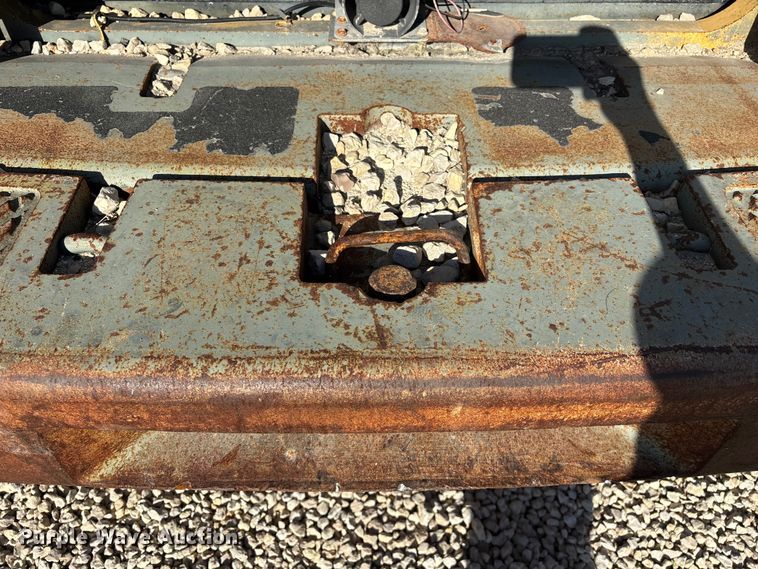 image for item YA2025 1999 Komatsu WA600-3 wheel loader