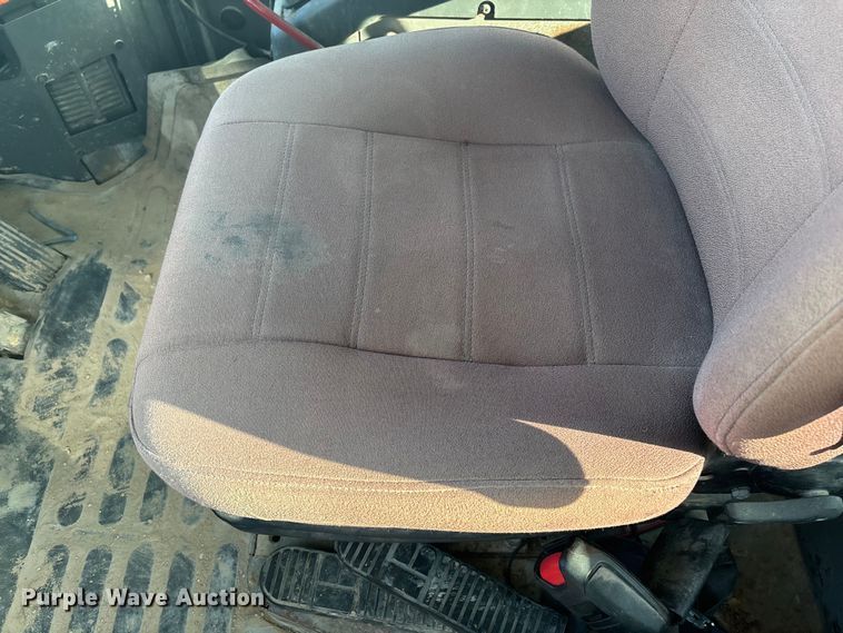 image for item YA2025 1999 Komatsu WA600-3 wheel loader