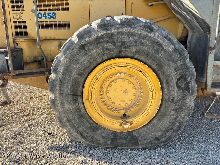 image for item YA2025 1999 Komatsu WA600-3 wheel loader