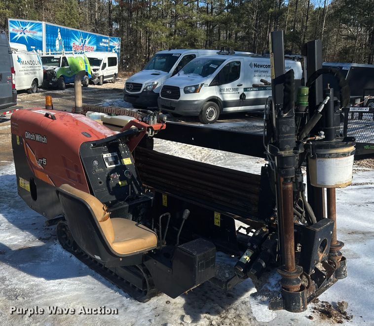 image for item YA2035 2017 Ditch Witch JT5 directional boring unit