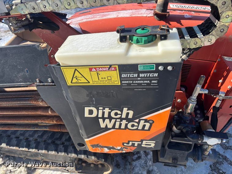 image for item YA2035 2017 Ditch Witch JT5 directional boring unit