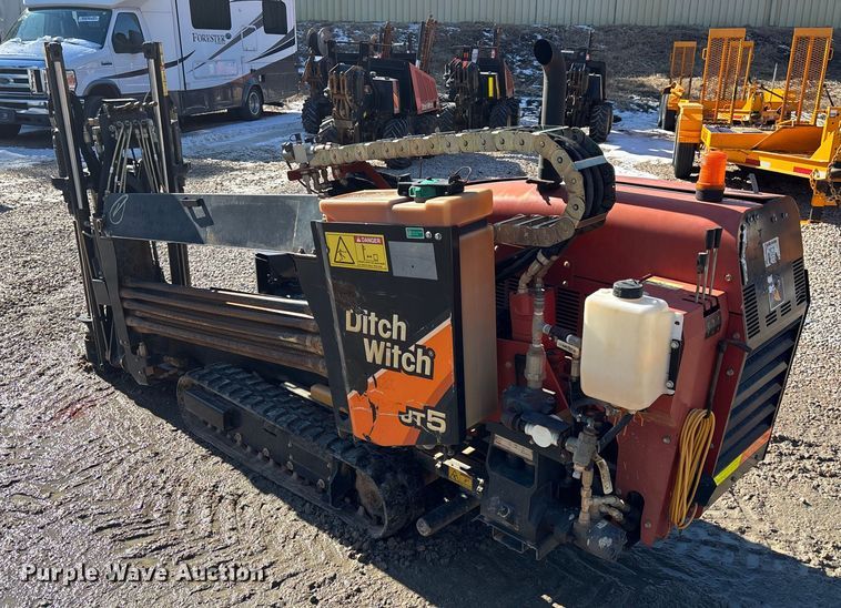 image for item YA2037 2017 Ditch Witch JT5 directional boring unit