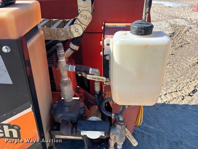 image for item YA2037 2017 Ditch Witch JT5 directional boring unit